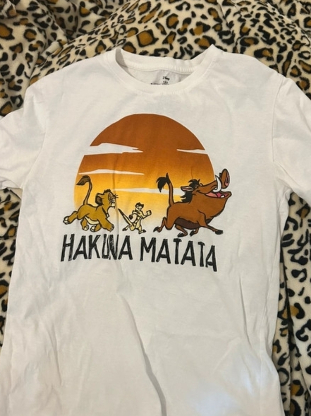 Disney Lion King - Kids Small - 'Hakuna Matata' Graphic Tee - White